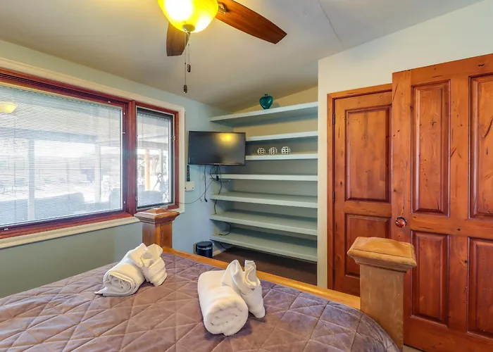 Swim Access & Outdoor Kitchen! * Tucson